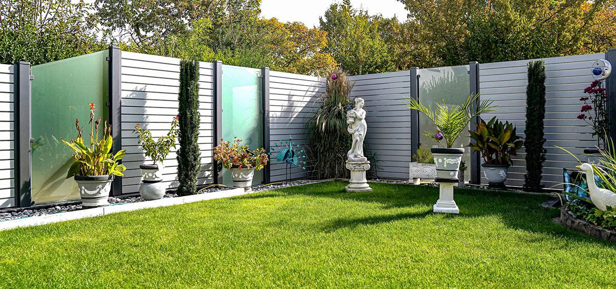 Edelstahl Balkongeländer Seewald - ↗️Schmid-Jakobs.de: ✓Aluminium Sichtschutz, Geländerbau, Treppengeländer, Terrassendach