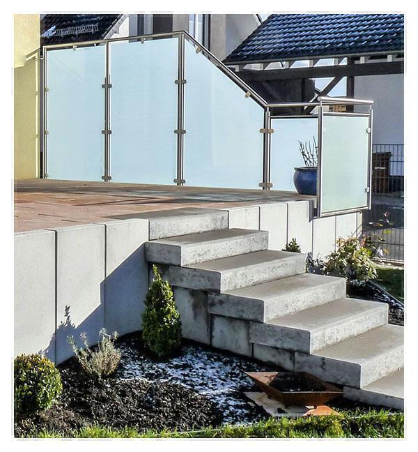 moderner Sichtschutz für die Terrasse für  Renningen