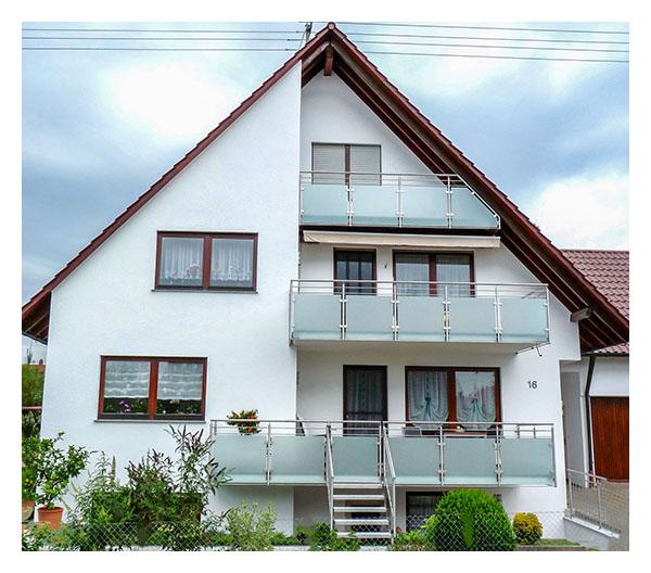 sicheres Balkongel&auml;nder aus Sicherheitsglas